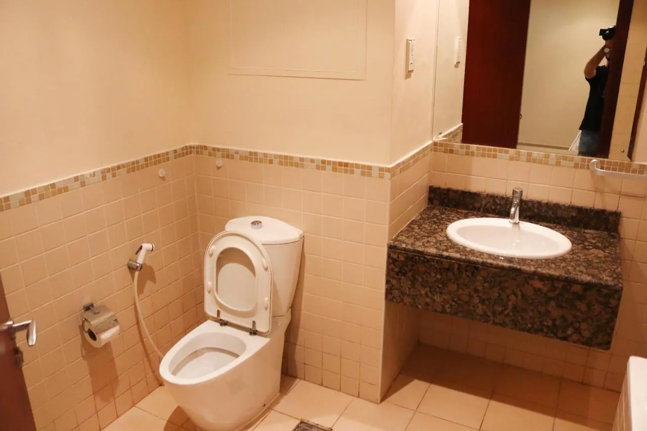 California Hostel Dubai Beach